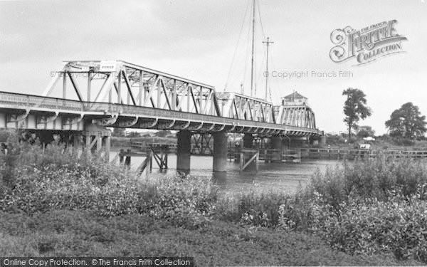 Photo of Goole, Boothferry Bridge c.1965