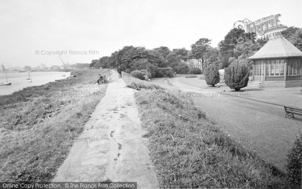 Photo of Goole, Riverside Park c.1955