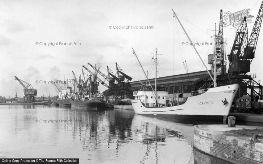 Goole, the Docks c1955