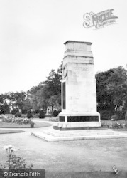 The Memorial c.1965, Goole