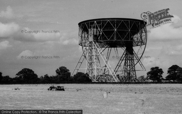 Photo of Goostrey, Harvest By The Jodrell Bank Radio Telescope c.1965