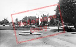 The Roundabout c.1960, Goring-By-Sea