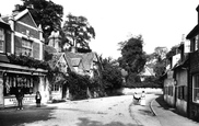 Manor Road 1904, Goring