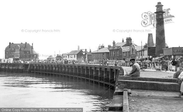 Photo of Gorleston, The Quay c.1955