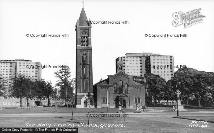 Photo of Gosport, The Holy Trinity Church c.1960