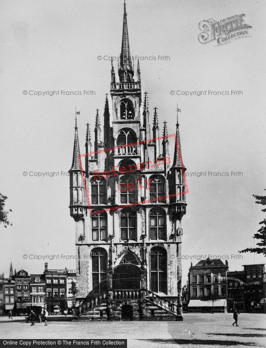 Photo of Gouda, Stadhuis c.1930