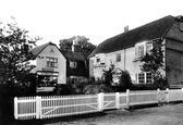 Cranbrook Road 1904, Goudhurst