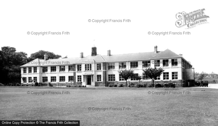Photo of Gowerton, The Girls County School c.1955