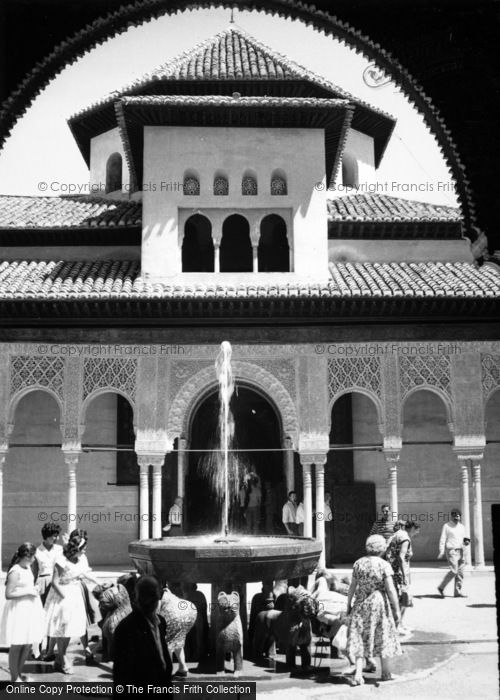 Photo of Granada, The Alhambra, Court Of The Lions 1960