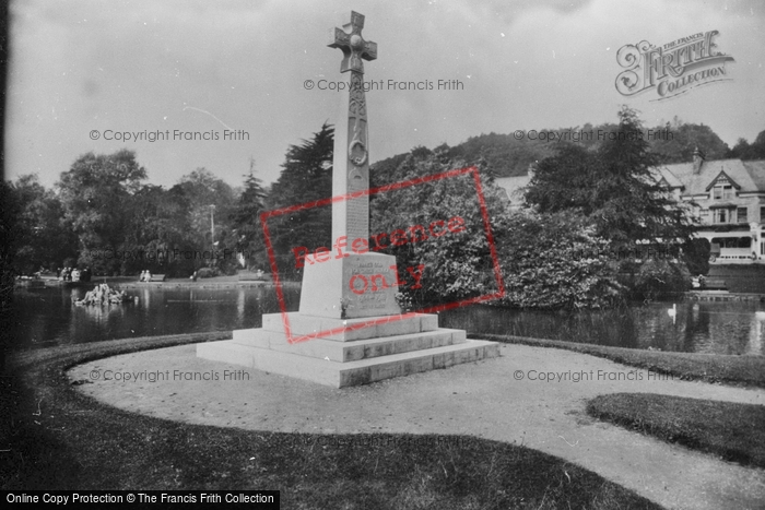 Photo of Grange Over Sands, War Memorial 1923