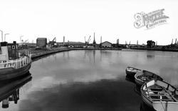 The Docks c.1950, Grangemouth