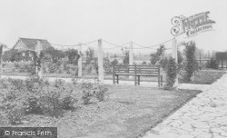 The Gardens And Recreation Ground c.1955, Grangetown