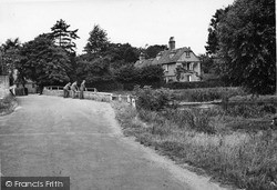 Road By The Mill House c.1946, Grantchester