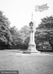 The Memorial c.1965, Grantham