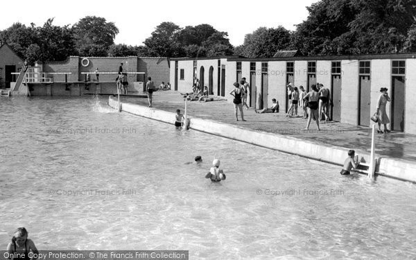 Photo of Grantham, The Swimming Pool c.1955