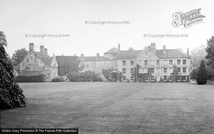 Photo of Grantley Hall, c.1937