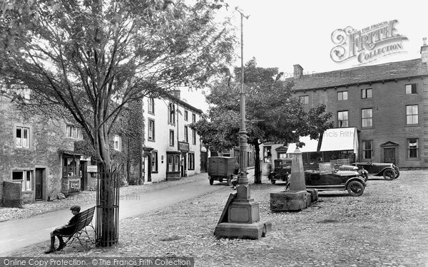 Photo of Grassington, Market Square 1926