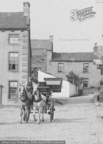 Photo of Grassington, Square, Driving Phaeton c.1910
