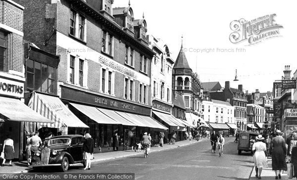 Photo of Gravesend, New Road c.1955