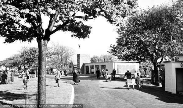 Photo of Gravesend, The Promenade Café c.1955