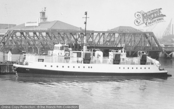 Photo of Gravesend, The Tilbury Ferry 'rose' c.1961
