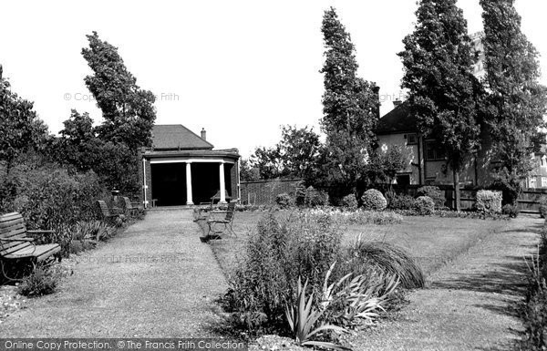 Photo of Grays, Rest Garden, Palmers Avenue c.1955