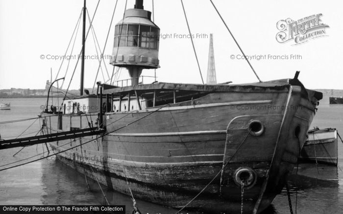 Photo of Grays, The Lightship c.1955