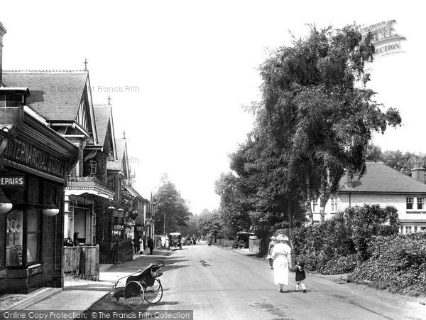Photo of Grayshott, Headley Road 1917