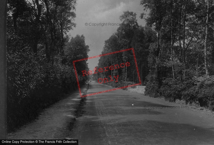 Photo of Grayshott, Headley Road 1924