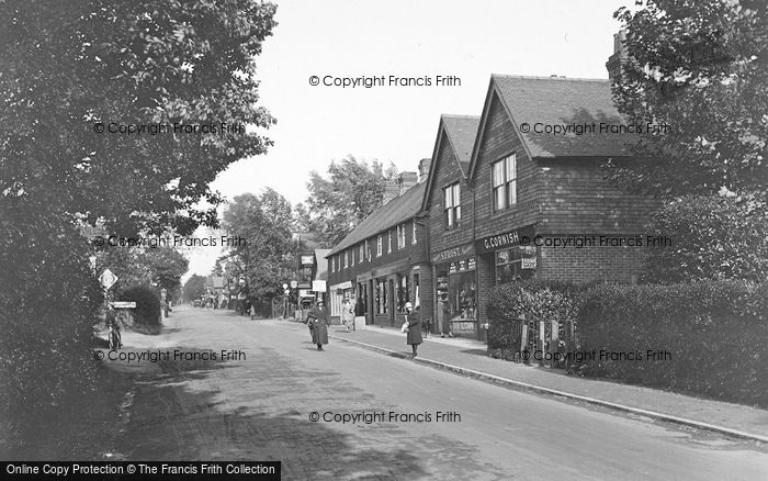 Photo of Grayshott, Headley Road 1925