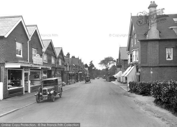 Photo of Grayshott, Headley Road 1930