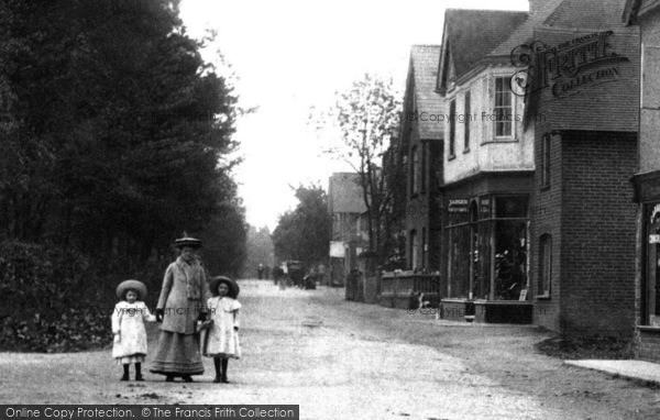 Photo of Grayshott, The Crossways 1906