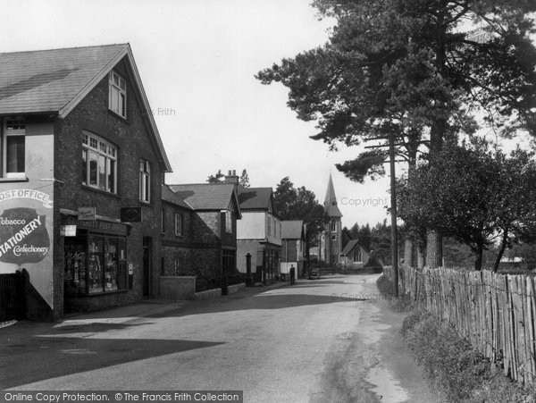 Photo of Grayshott, The Post Office 1935