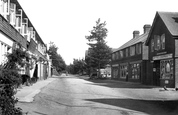 The Village 1900, Grayshott