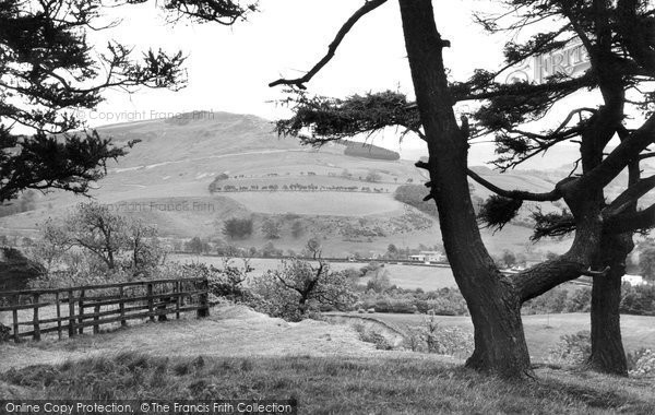 Photo of Great Ayton, Captain Cook's Monument c.1965