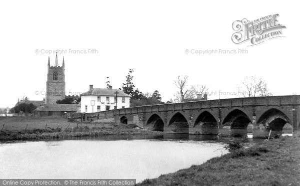 Photo of Great Barford, The Bridge  c.1955