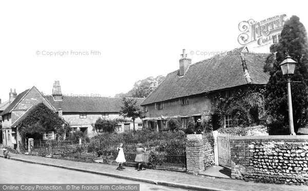 Photo of Great Bookham, Old Cottages 1921