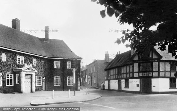 Photo of Great Bookham, The Old Crown c.1955