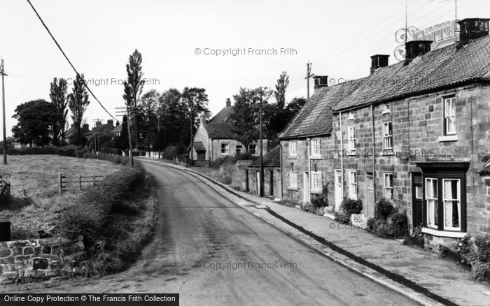 Photo of Great Broughton, Kirby Lane c.1960