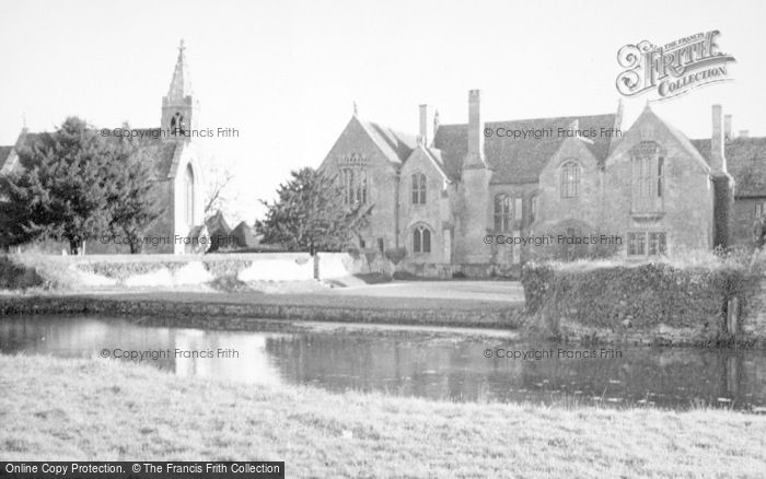 Photo of Great Chalfield, Manor c.1950