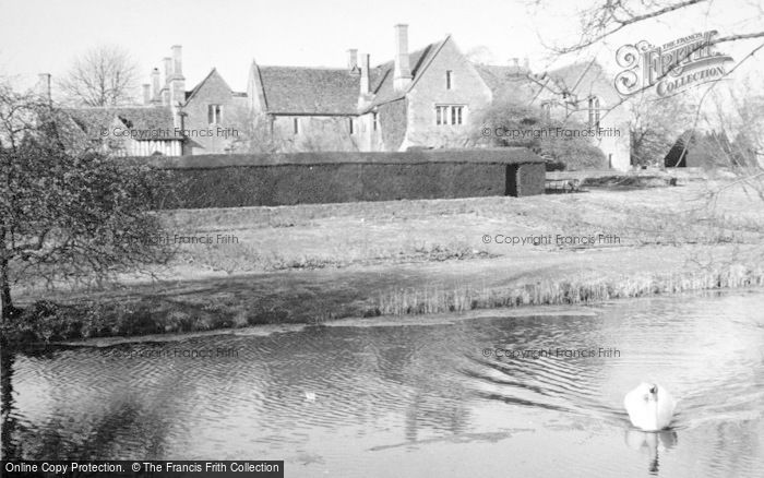 Photo of Great Chalfield, Manor c.1950
