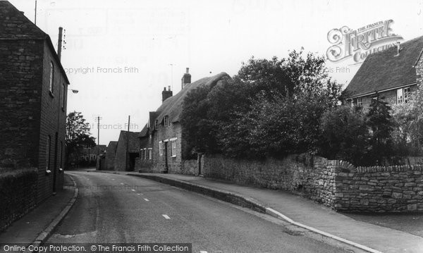 Photo of Great Doddington, High Street c.1965