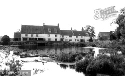 The Hard Water Mill c.1965, Great Doddington