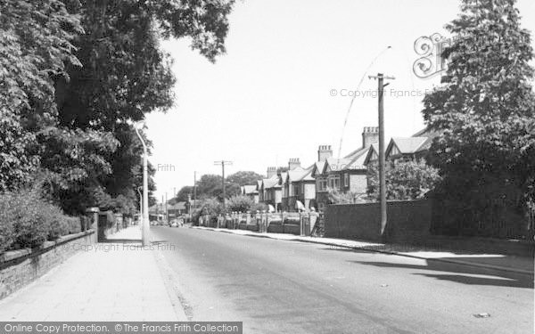 Photo of Great Driffield, Beverley Road c.1960