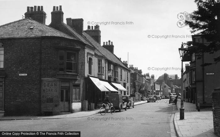 Photo of Great Driffield, Middle Street North c.1955