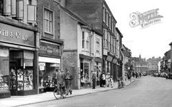Great Shop In Middle Street South c.1960, Driffield