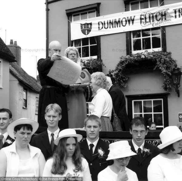 Photo of Great Dunmow, Flitch Trials, Taking The Oath 2000