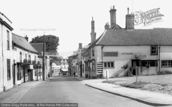 Photo of Great Dunmow, The Chequers, Stortford Road c.1955