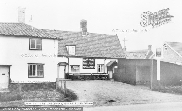 Photo of Great Ellingham, The Chequers c.1965