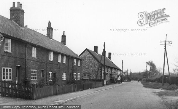 Photo of Great Hockham, Harling Road c.1955